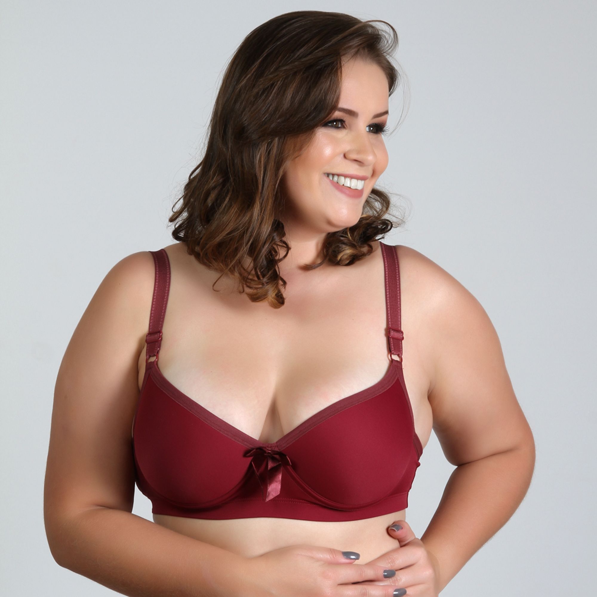 Sutiã Plus Size com Bojo e Alça Reforçada e Elástico na Pala Rubro 8000051  - vestrio